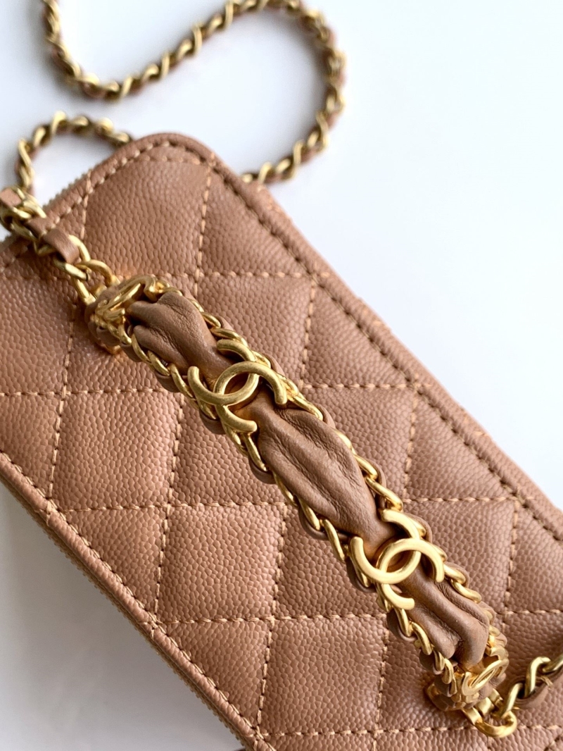 Ch**el cosmetic bags